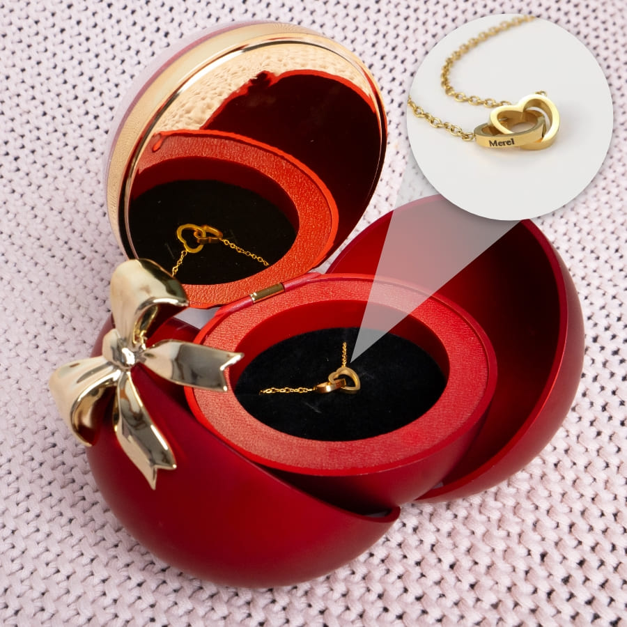 Evig rose - dobbelt hjertehalskæde med personlig indgravering